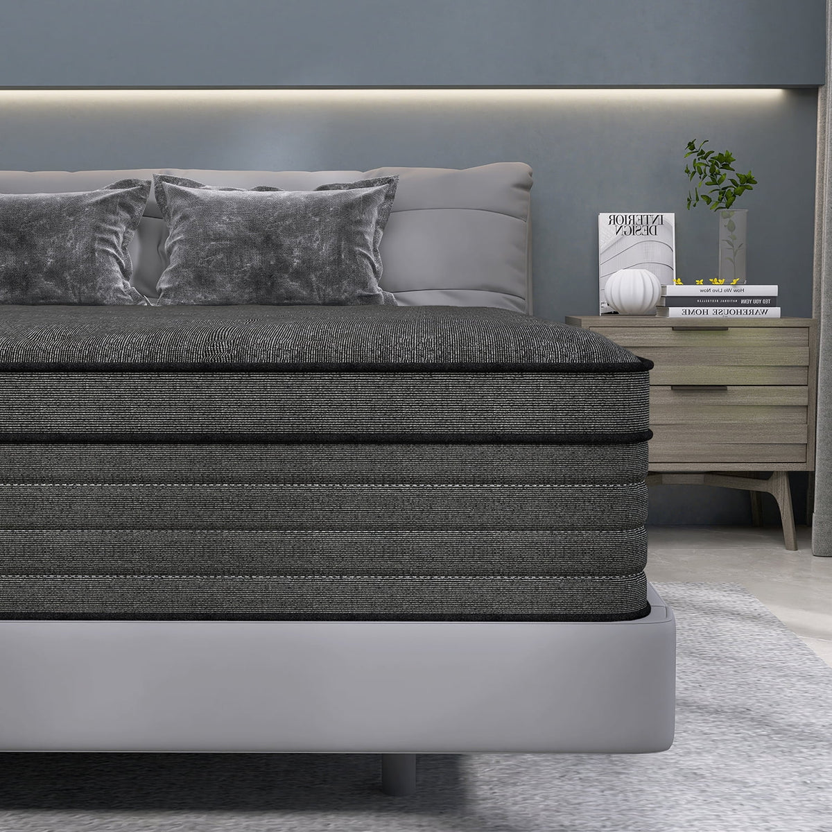 Queen Gel Memory Foam Spring Hybrid Mattress J51700