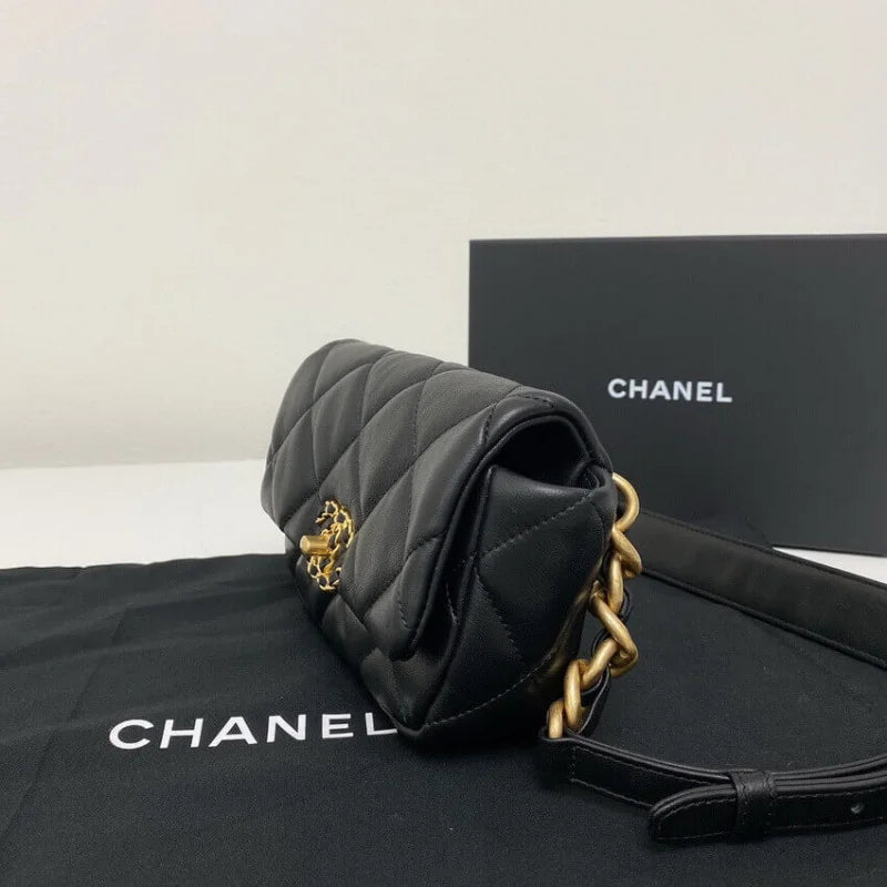 Black Lambskin Quilted Waist Bag F8748
