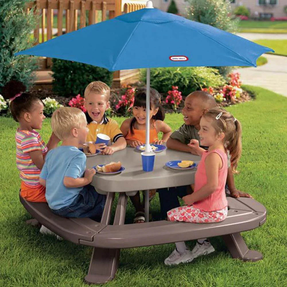 Kids Picnic Table with Umbrella P281609