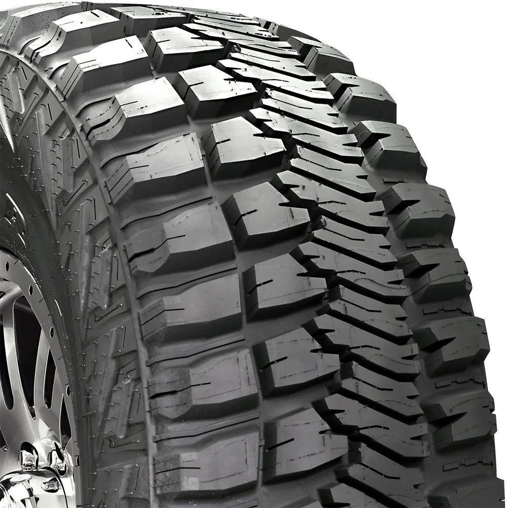 37x12.5x17 Tire R82751