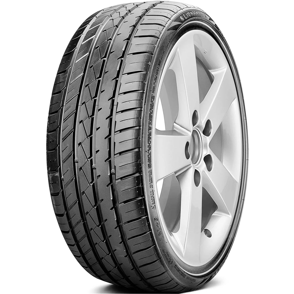 225/45R19 96W XL Performance Tire A796