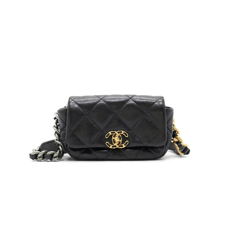 Black Lambskin Quilted Waist Bag F8748
