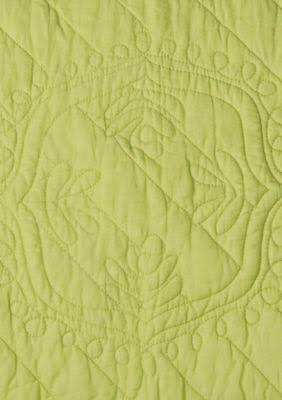 Queen Quilt P36884