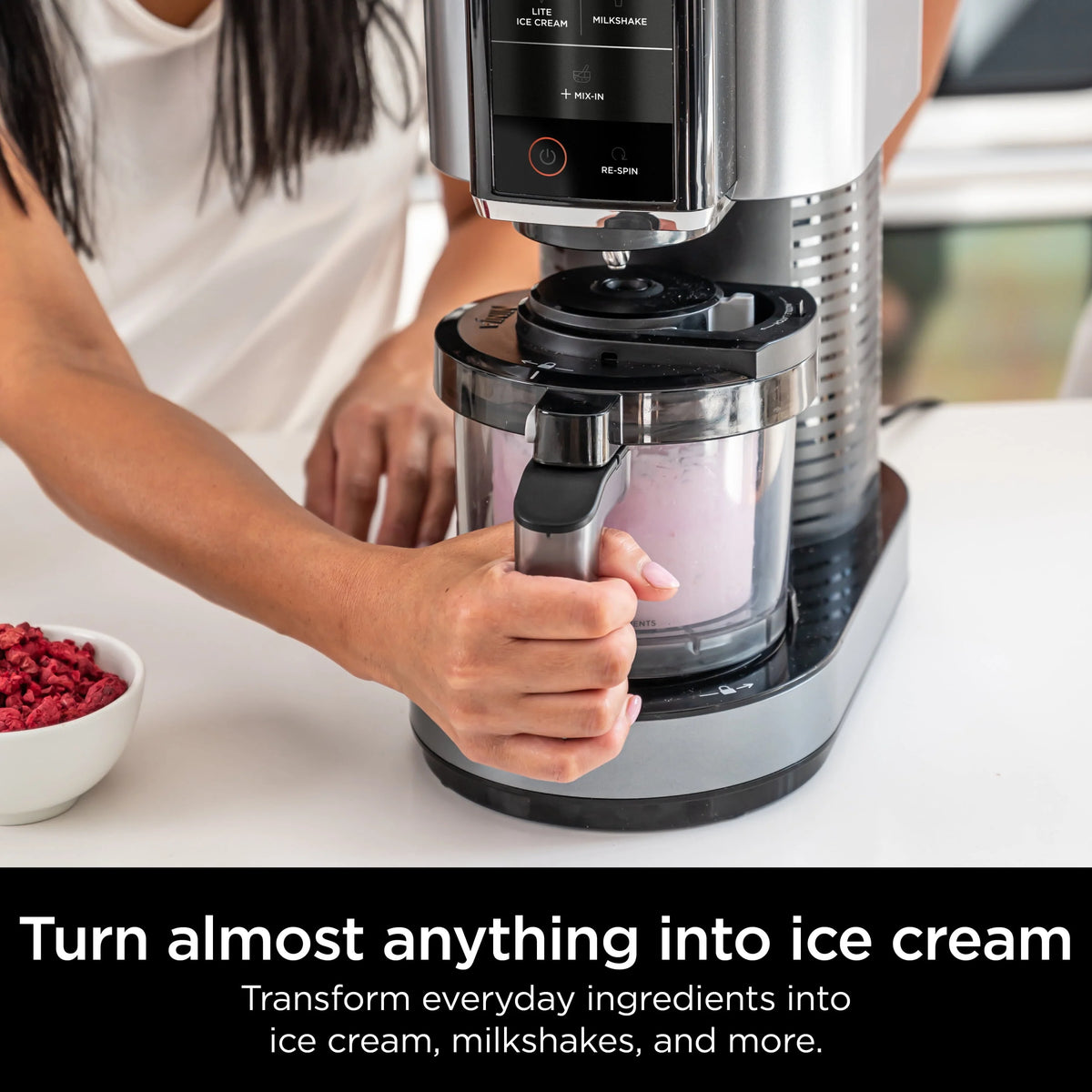 Ice Cream Maker with 2 Pints A106810