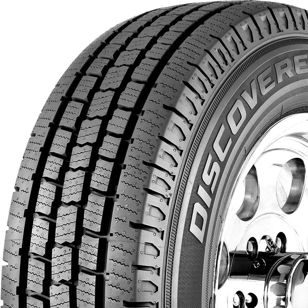 Pair of 2 Commercial Tires U634