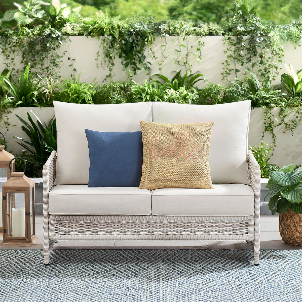 Wicker Outdoor Loveseat with Cushions J641