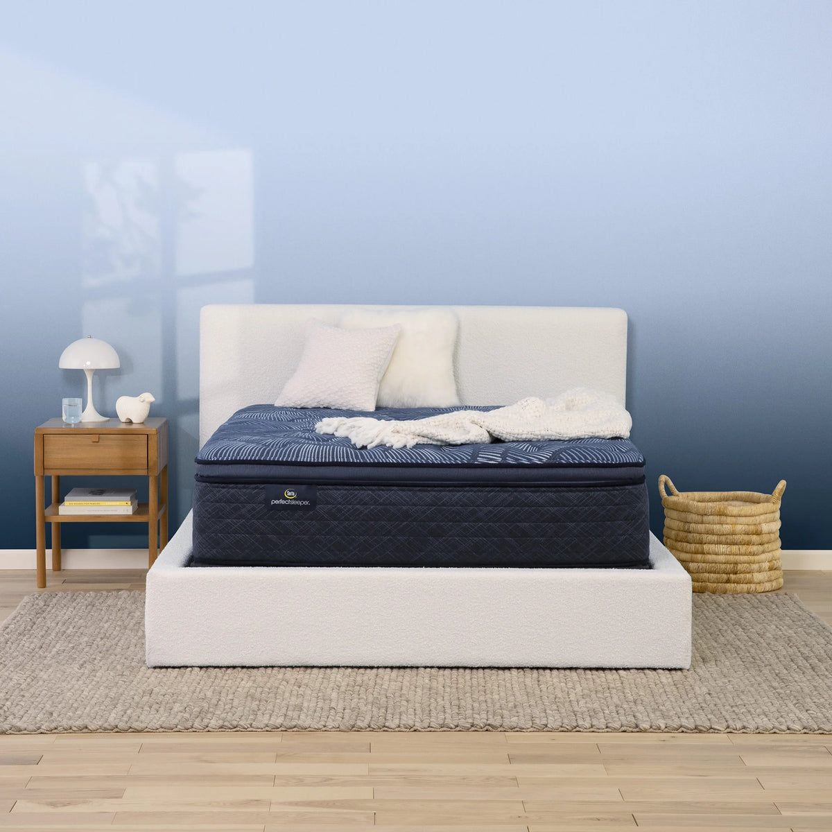 15 Plush Pillow Top Innerspring Mattress C5486