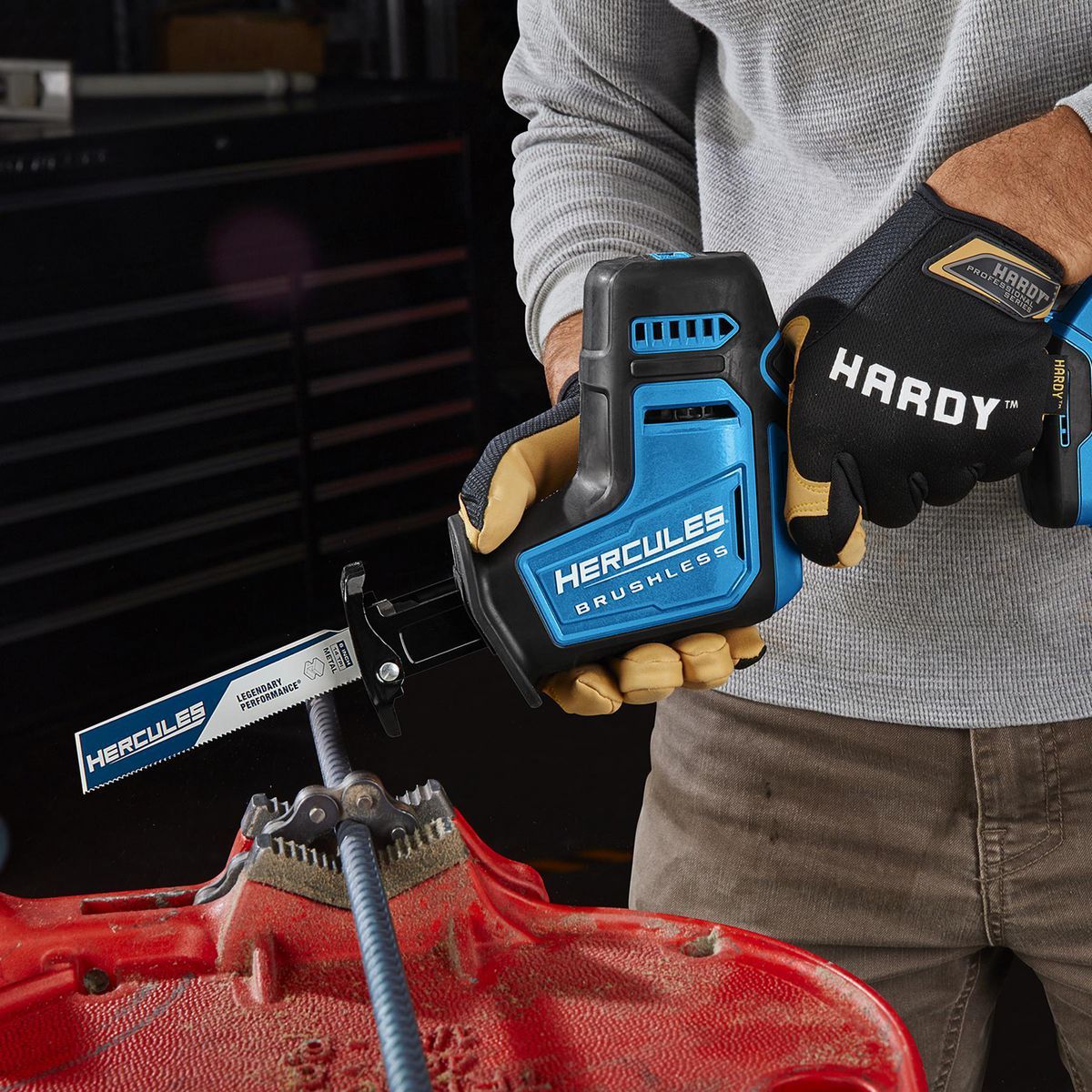 Brushless Cordless Compact Reciprocating Saw A28534