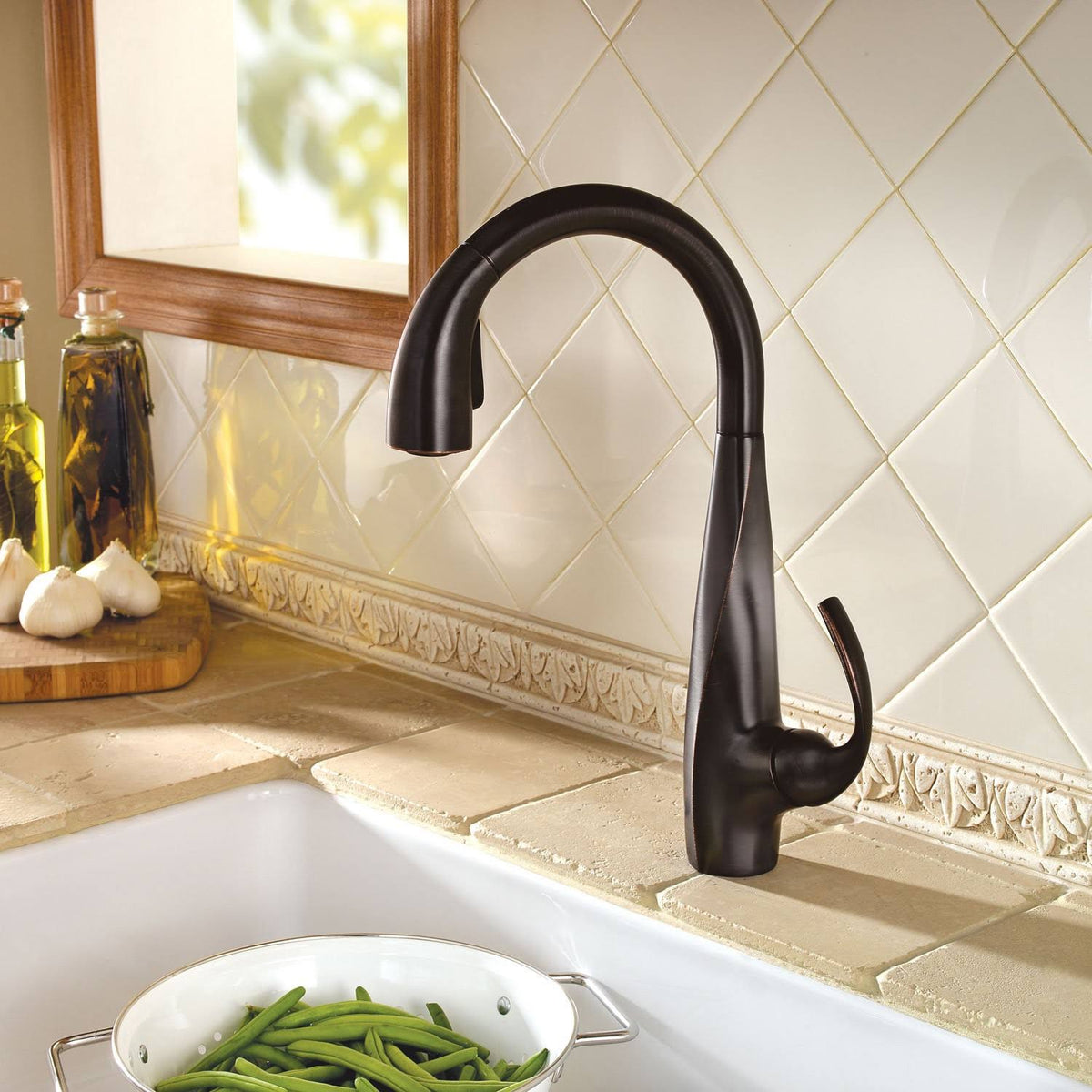 1-Handle Pull-Down Kitchen Faucet Tuscan Bronze O699