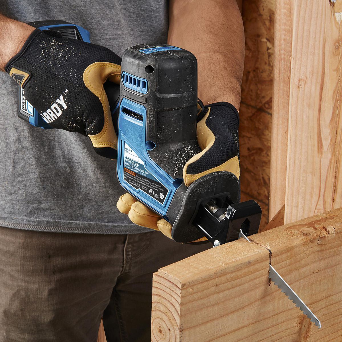 Brushless Cordless Compact Reciprocating Saw A28534