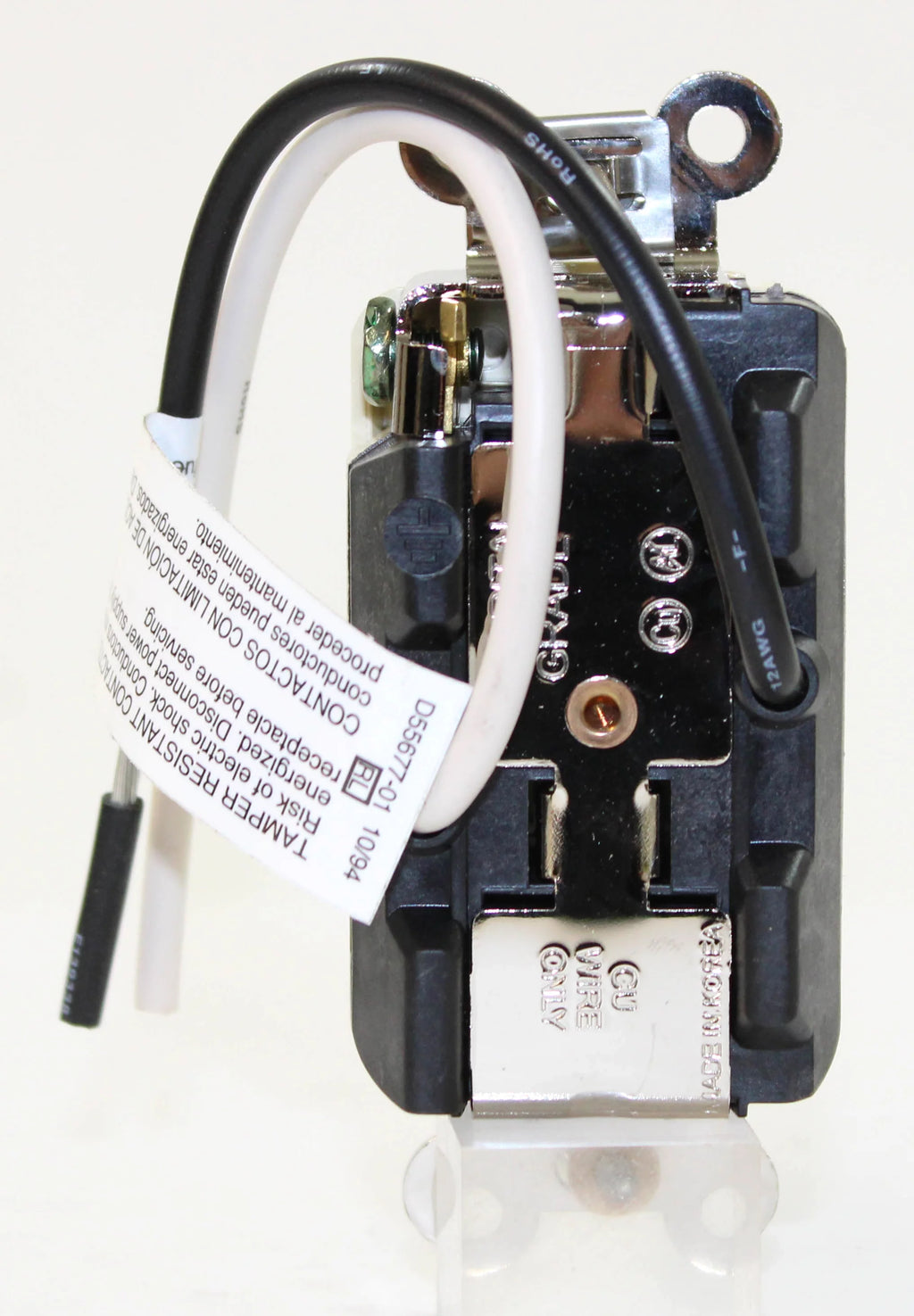 Ivory 15 A Receptacle D27932