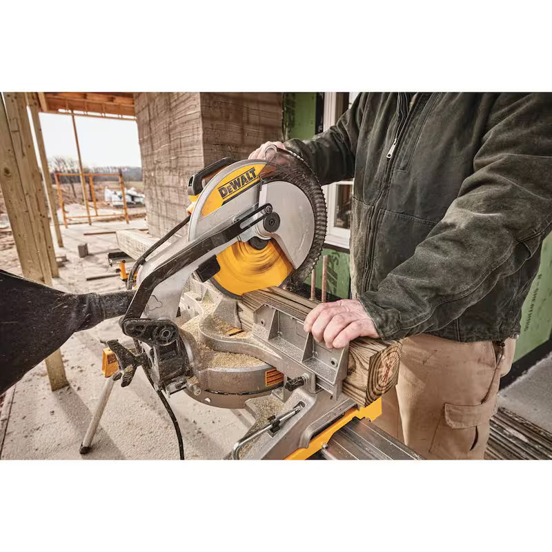 12 in. 15 Amp Single Bevel Compound Miter Saw B450026