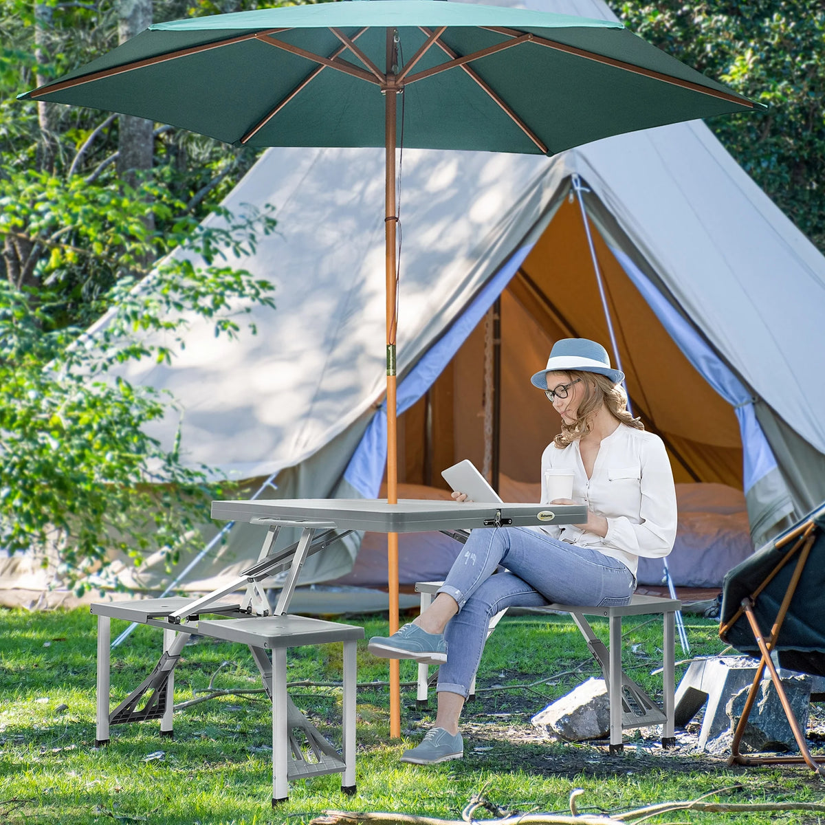 Portable Foldable 4-Person Picnic Table with Seats and Umbrella Hole, Grey D557