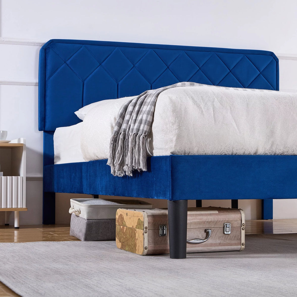Blue 3-Piece Queen Bedroom Set with Nightstand Set of 2 M473269