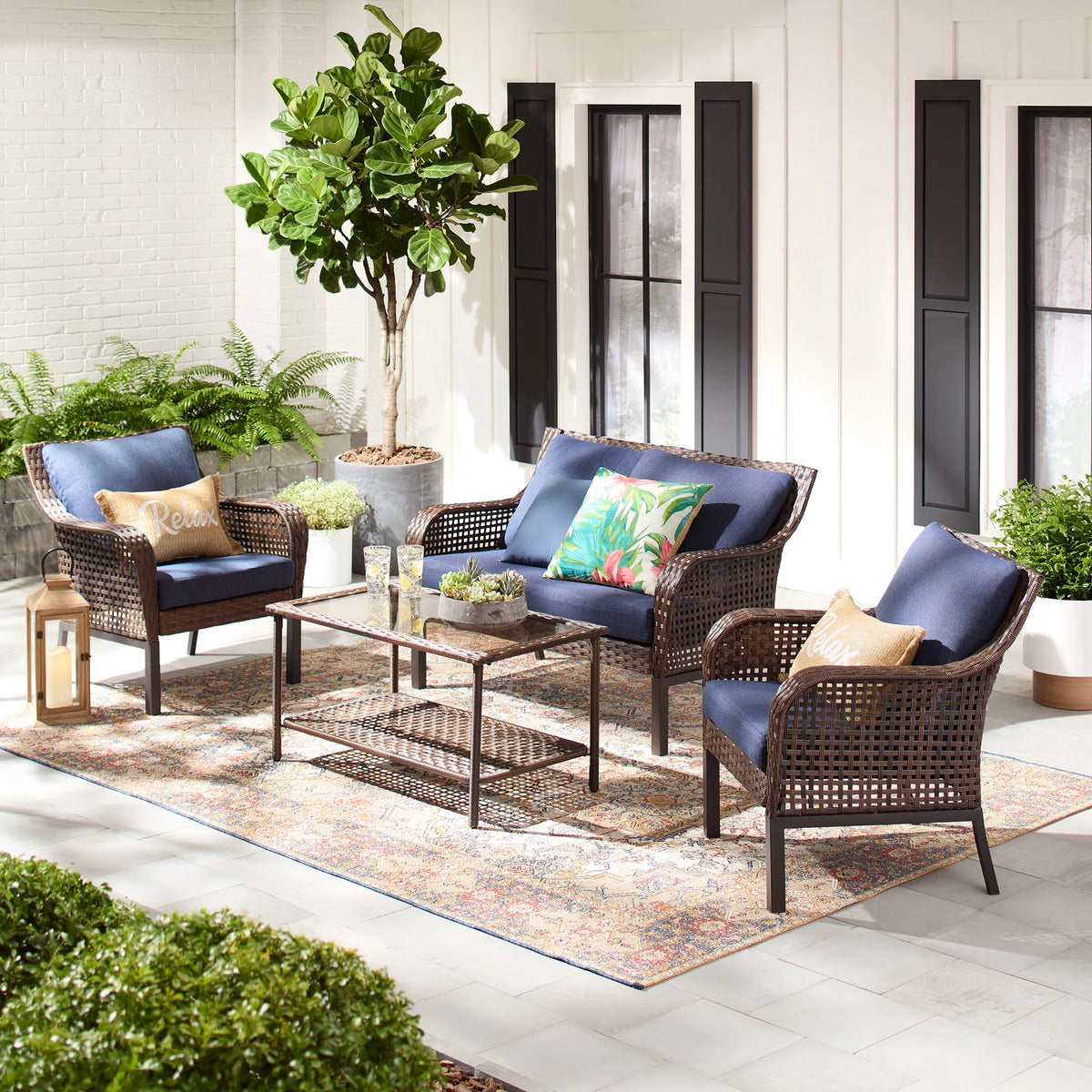 4-Piece Wicker Outdoor Conversation Set E836999